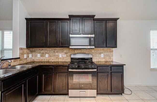 Building Photo - 13822 Roman Ridge Ln