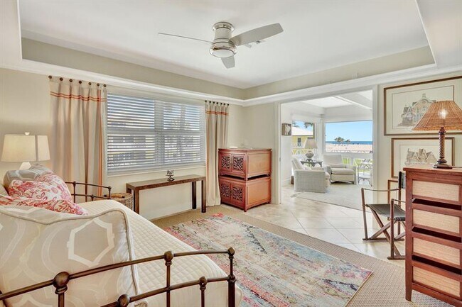 Building Photo - 2000 S Ocean Ln