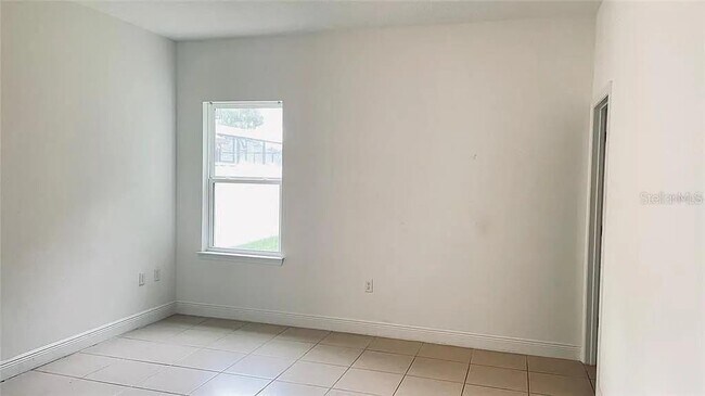 Building Photo - 1649 Gayle Ridge Dr