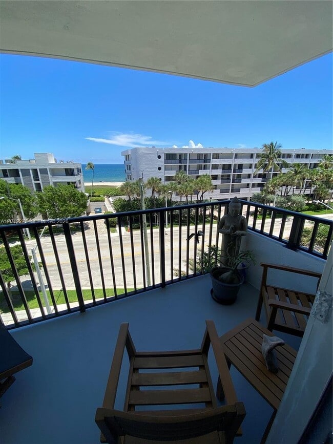 Building Photo - 531 N Ocean Blvd