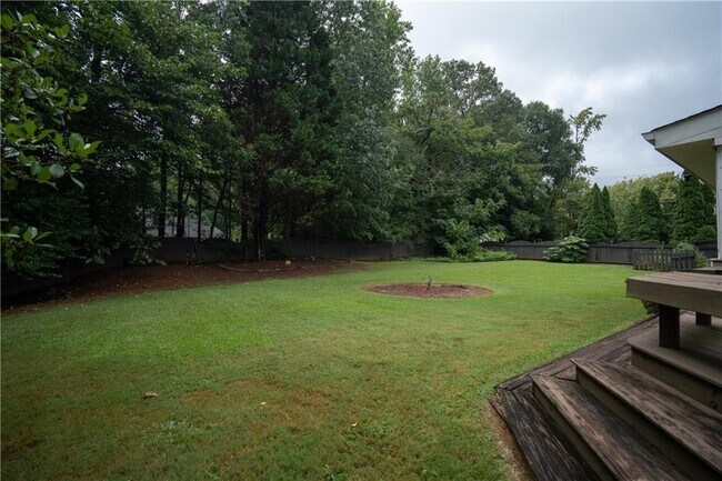 Building Photo - 2104 Jockey Hollow Dr NW