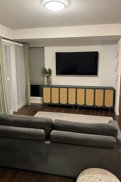 Tv included - 1053 Eaton St