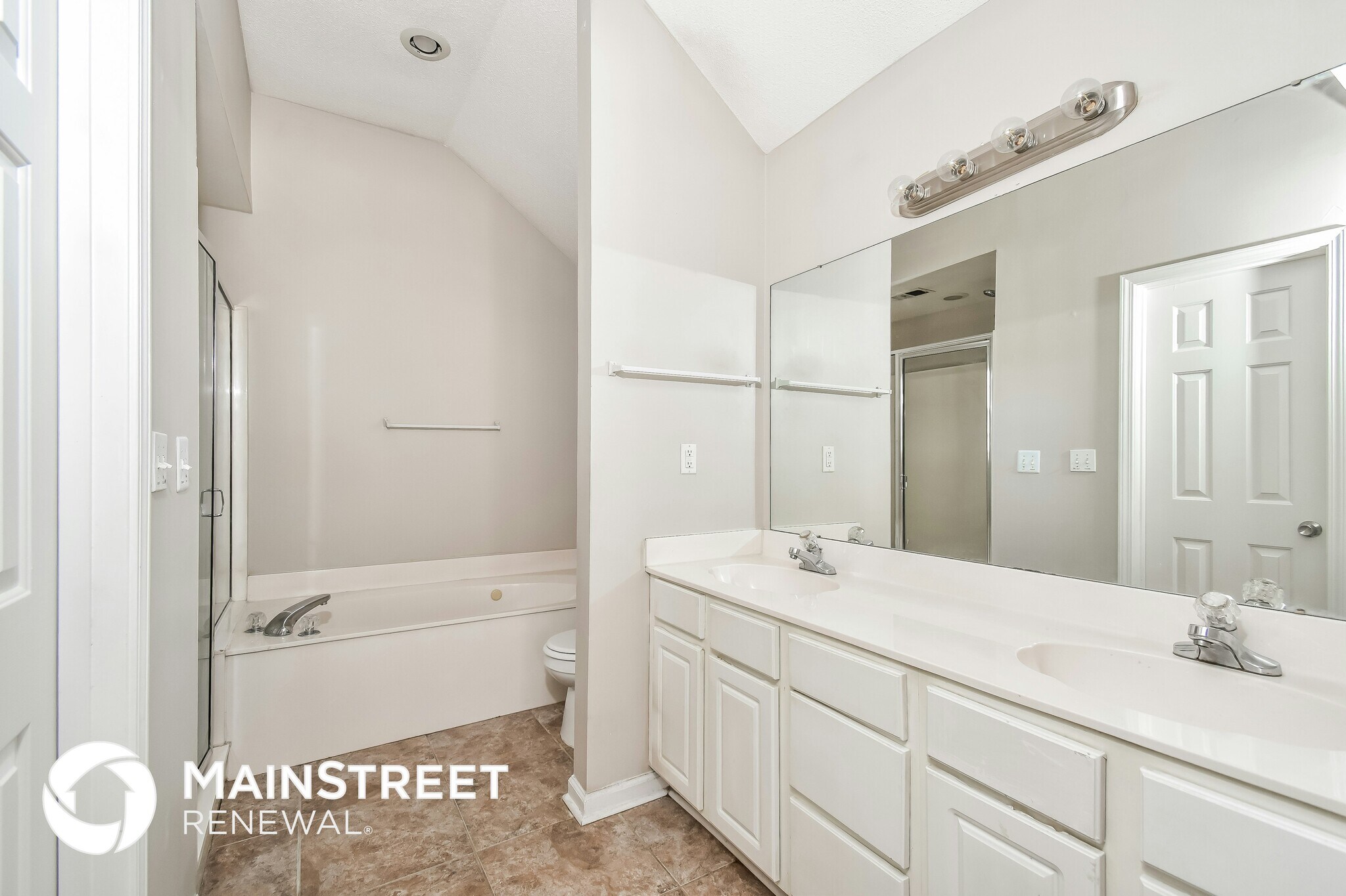 Building Photo - 9254 Tamhaven Dr