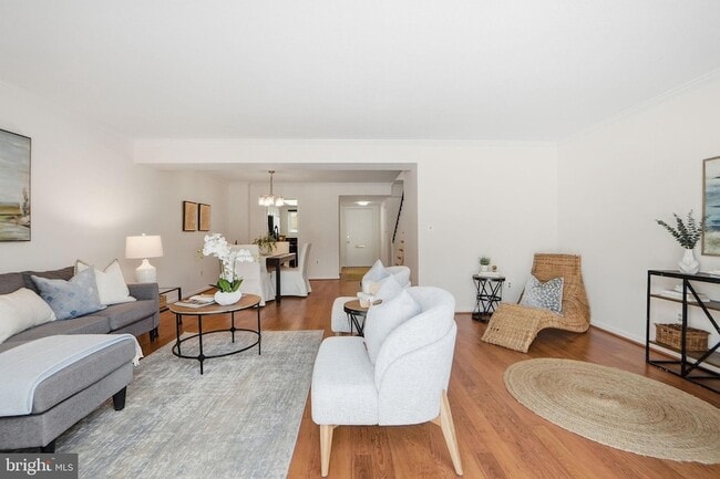 Building Photo - 3233 S Leisure World Blvd