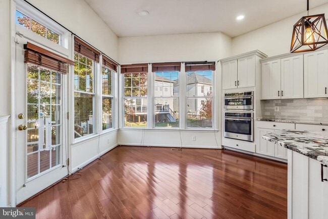 Building Photo - 41980 Ural Dr