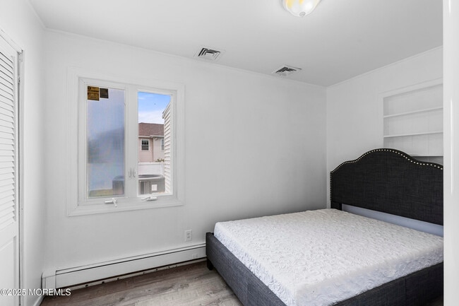 Building Photo - 297 Highland Ave