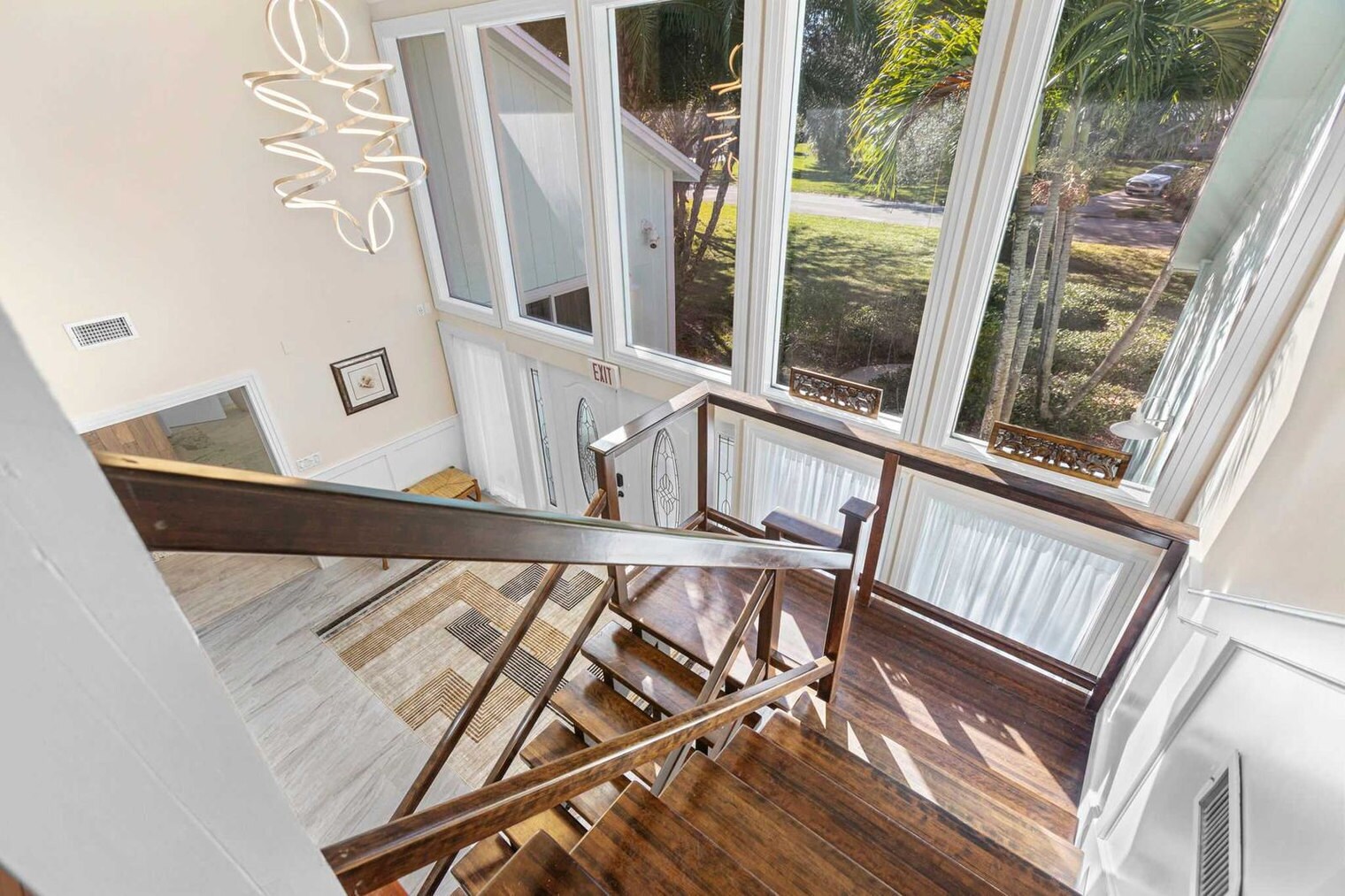 Building Photo - 366 34th Ct SW