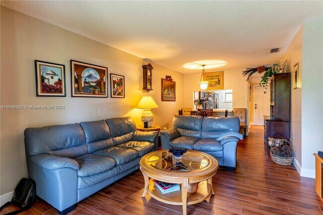 Building Photo - 15805 W Waterside Cir