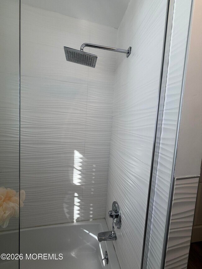 Building Photo - 534 Apple Dr