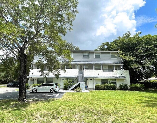 Building Photo - 1439 NW 94th Way