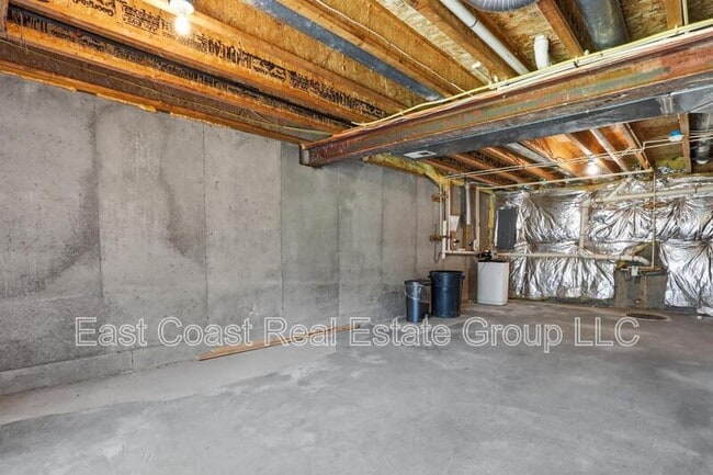 Building Photo - 808 Marquette Dr