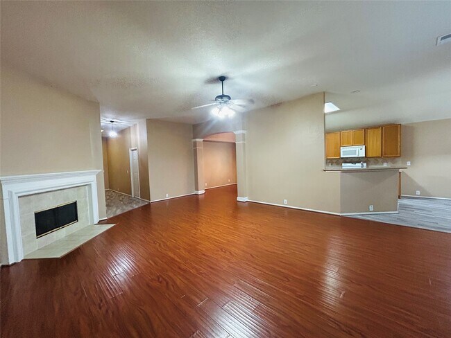 Building Photo - 5018 Rocky Manor Ln