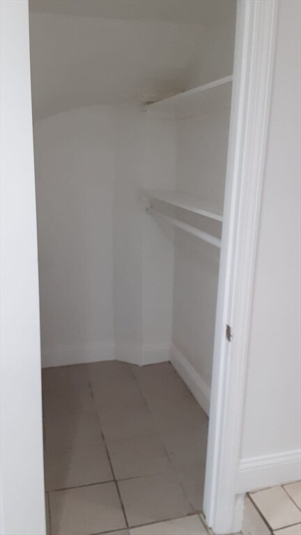 Building Photo - 104 Beacon St