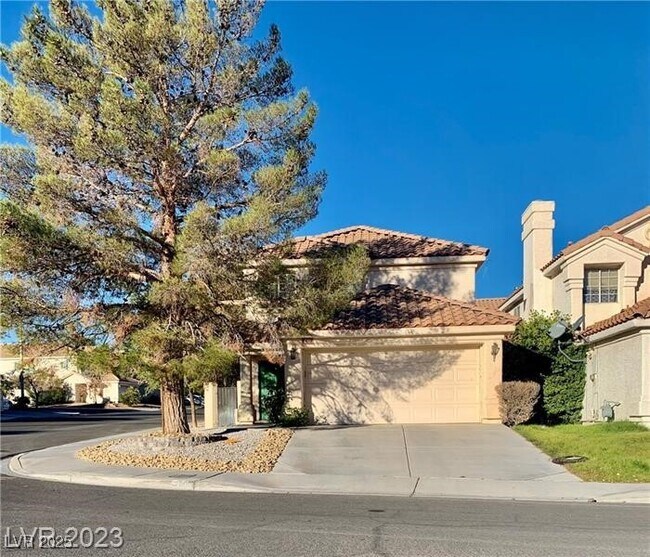 Primary Photo - 2301 Jasmine Garden Dr