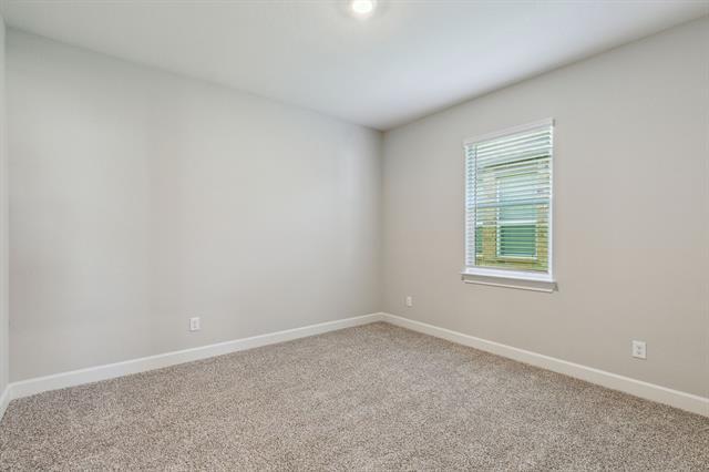 Building Photo - 609 Harbor Oaks Dr