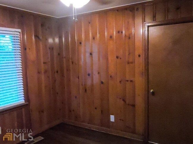 Building Photo - 817 North St NW