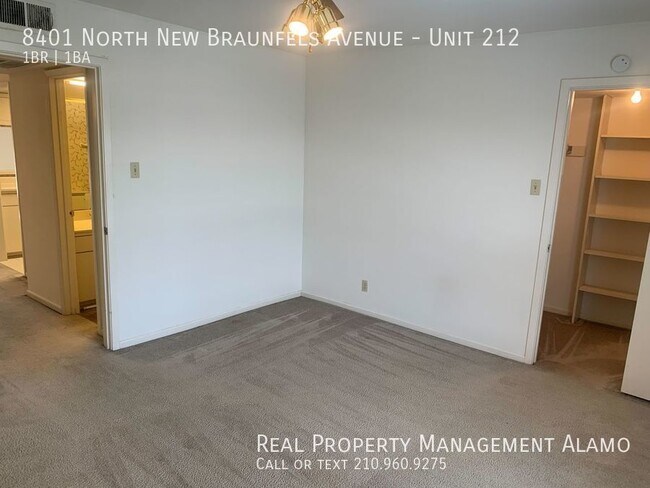 Building Photo - 8401 N New Braunfels Ave