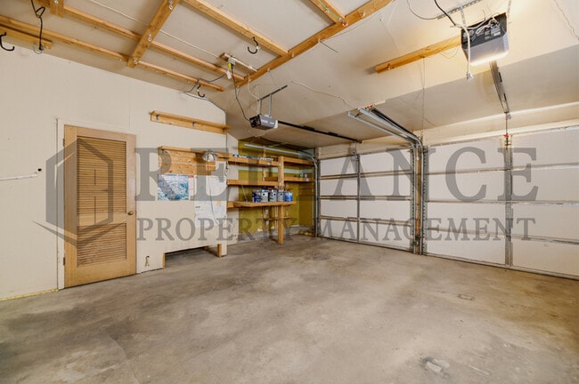 Building Photo - 6216 E Orme St