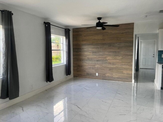 Building Photo - 2340 Avenue M