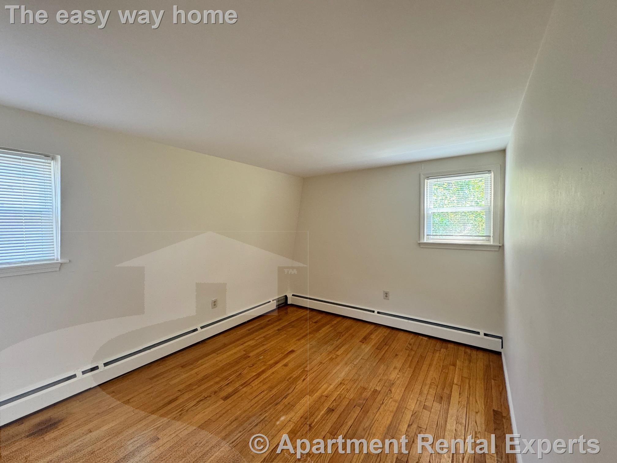 Building Photo - 99 Normandy Ave