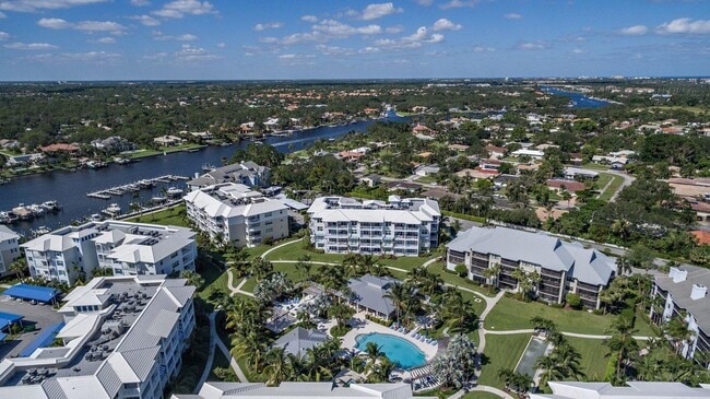 Building Photo - 431 Bay Colony Dr N