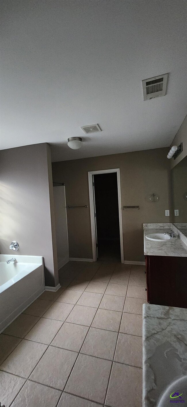Building Photo - 707 Broderick Cir