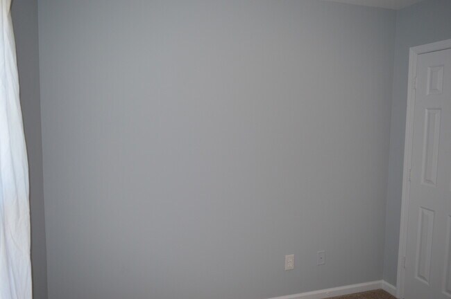 Building Photo - 913 Prestwyck Ct