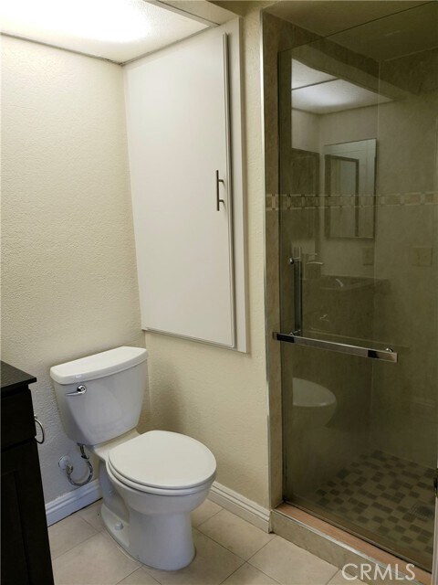 Building Photo - 22889 Hilton Head Dr