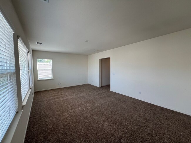 Building Photo - 2553 Acapulco Way