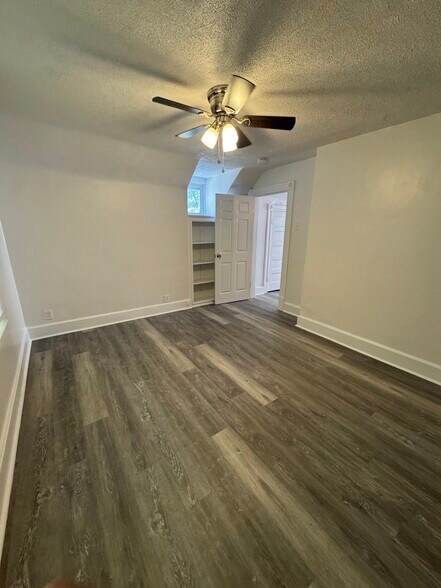 Bedroom 2 - 710 Park Ave