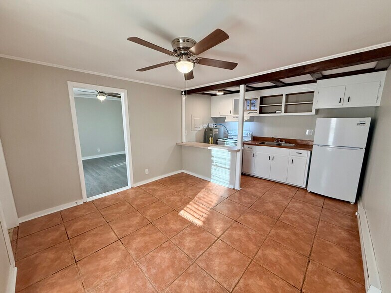 Building Photo - 603 S Jefferson Ave