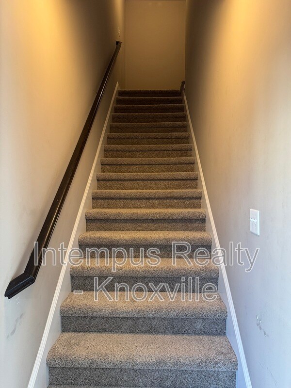 Building Photo - 2415 Flannery Way