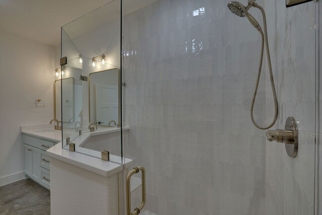 Building Photo - 106 Cardinal Wds