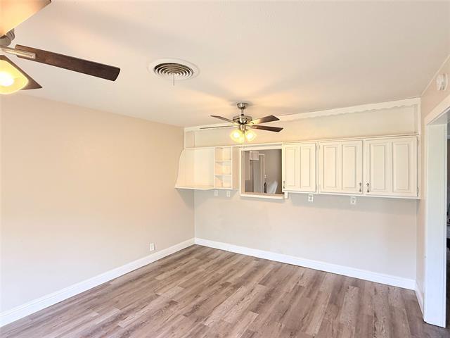 Building Photo - 4075 Old Bonham Rd