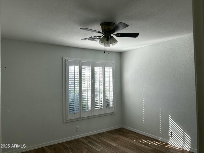 Building Photo - 4020 W Chama Dr