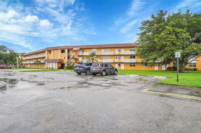 Building Photo - 5320 NW 11th St