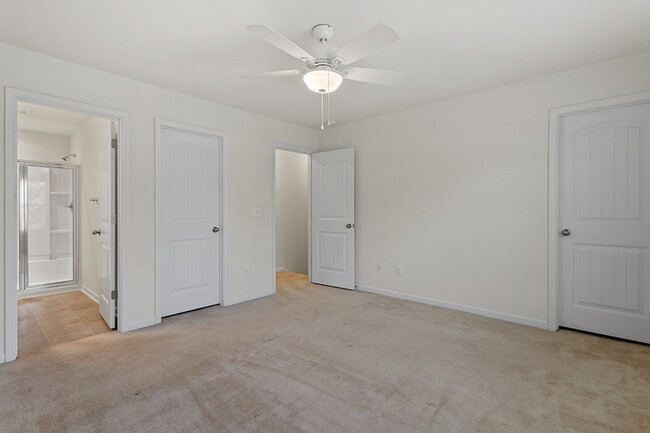 Building Photo - 731 Maypearl Ln