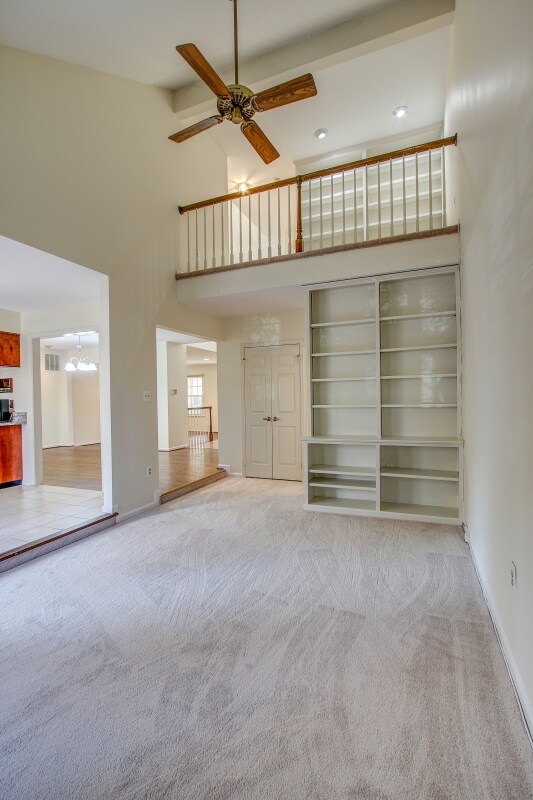 Building Photo - 7403 Crestberry Ln