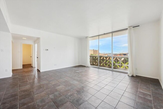 Building Photo - 1801 Lavaca St
