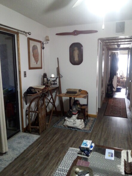 Building Photo - 3580 Sable Palm Ln