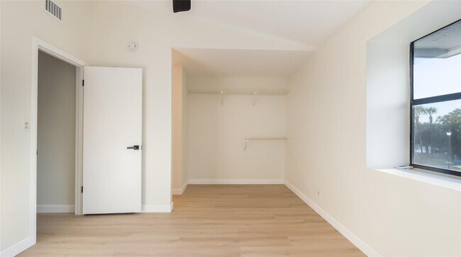 Building Photo - 4979 NW 82nd Ave