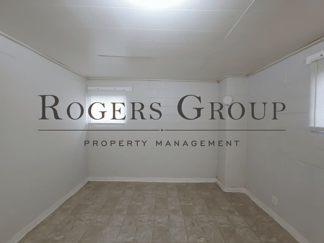 Building Photo - 725 Epsom Rd