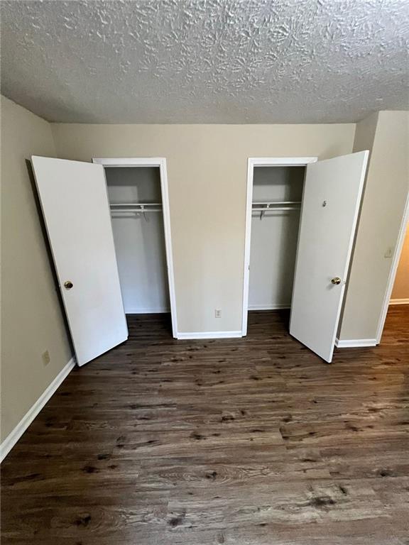 Building Photo - 1961 Pine Dr SW