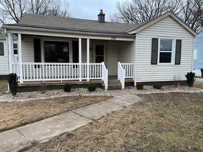 Primary Photo - 119 N 49th St