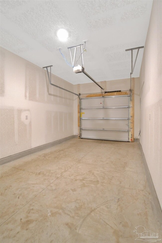 Building Photo - 7104 Cedar Grv Wy