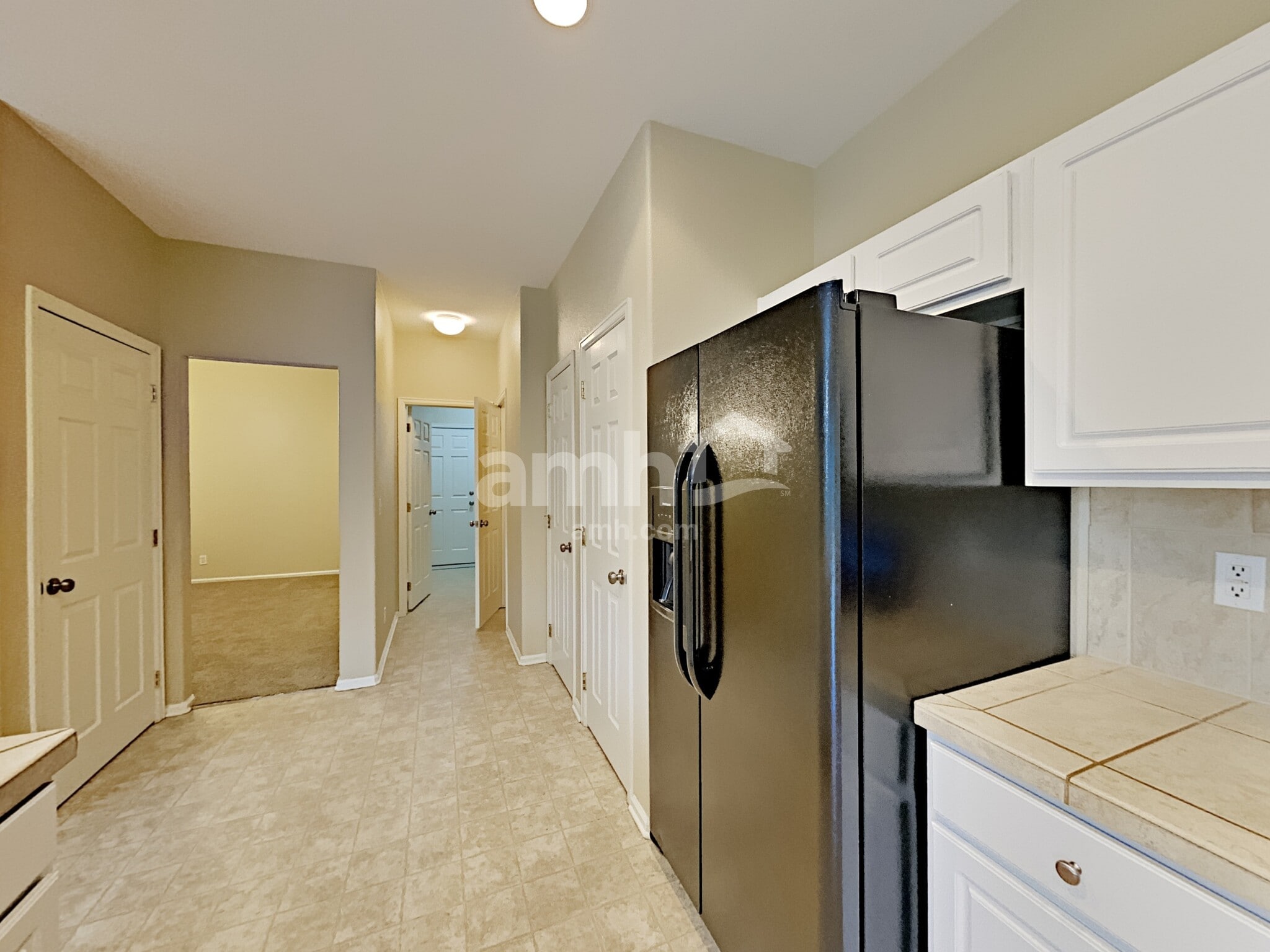 Building Photo - 13954 Ivy St