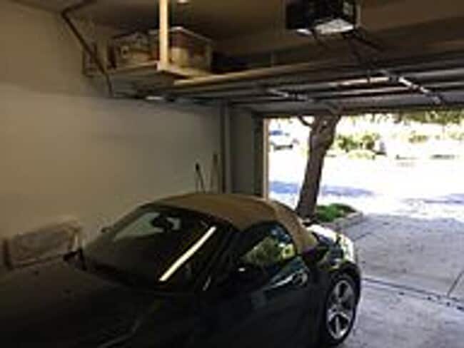 Building Photo - Beautiful 3 bd/2.5 bath Newbury Park Home