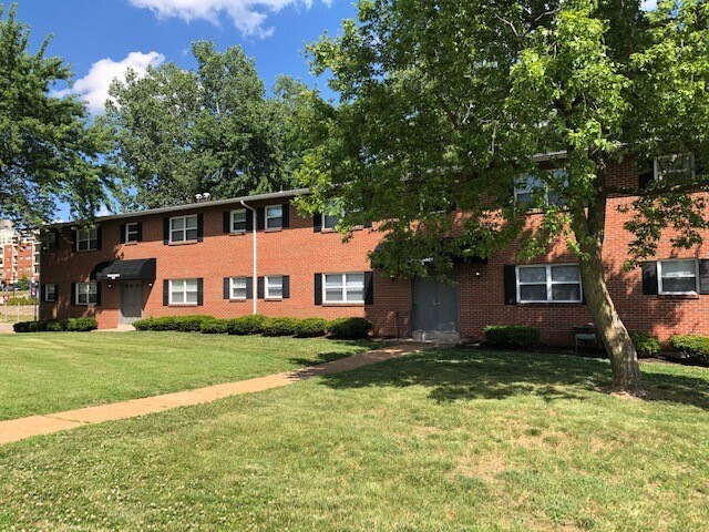 Primary Photo - 440 San Juan Dr