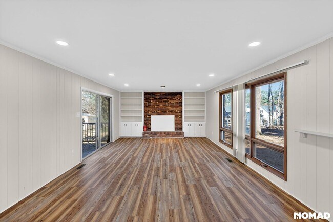 Building Photo - 118 Bobwhite Ln