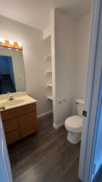 Building Photo - 631 W 20 N